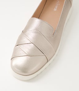 ALANIE DF PLATINUM TUMBLE LEATHER