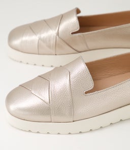 ALANIE DF PLATINUM TUMBLE LEATHER