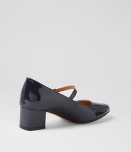 OVALE DF NAVY PATENT LEATHER