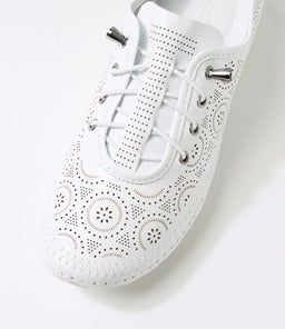 GALION DF WHITE LEATHER