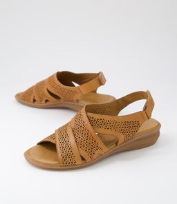 ELKAH DF TAN LEATHER