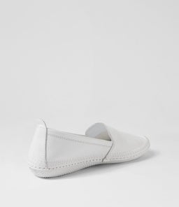 GERRYS DF WHITE LEATHER