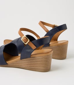 PLEASA DF NAVY TAN LEATHER