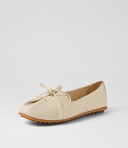 BALLAD MILK LEATHER
