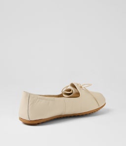 BALLAD MILK LEATHER