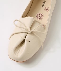 BALLAD MILK LEATHER