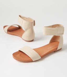 JUZZ MILK LEATHER
