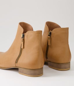 FABIAN DK TAN LEATHER LEATHER