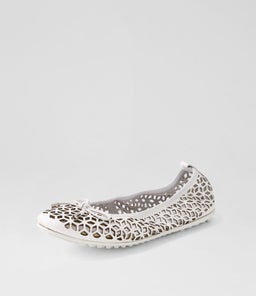 BACCARS WHITE LEATHER