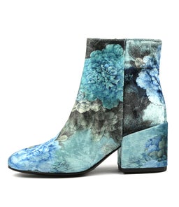 BOSKRAS BLUE FLORAL VELVET