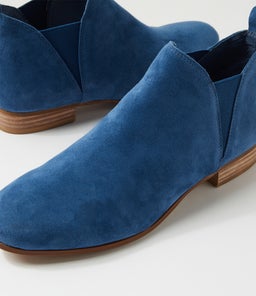 FOE LT NAVY SUEDE