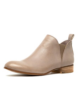 FOE ASH LEATHER