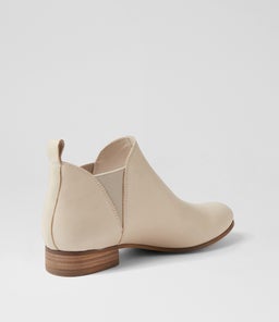 FOE VANILLA LEATHER