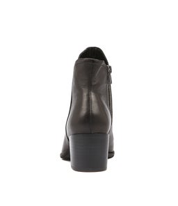 MOCKAS BLACK LEATHER