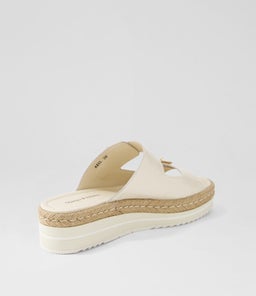 AXEL IVORY PATENT LEATHER