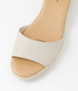 SKIP DJ ALMOND NATURAL ROPE LEATHER