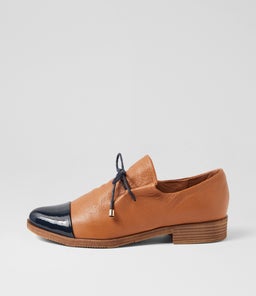 KOTTY DJ NAVY DK TAN PATENT LEATHER