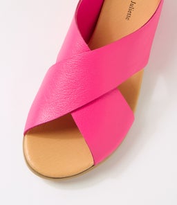 HARLI DJ HOT PINK LEATHER