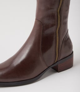 TIERNEY DJ DK CHOC LEATHER
