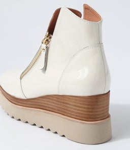 WAISY DJ IVORY NAT&ALMOND PATENT SOLE