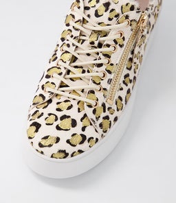WOLFIE DJ WHITE&GOLD LEOPARD PONY