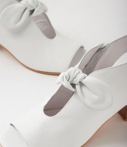 BANANA DJ WHITE LEATHER