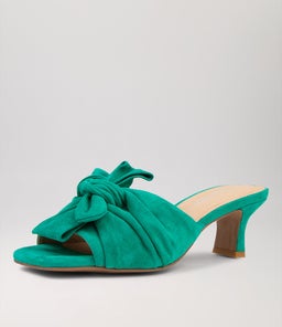 UBELIEVE DJ EMERALD SUEDE