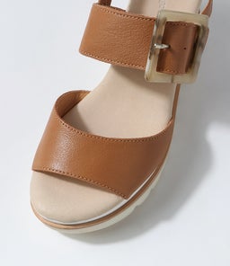 WACIE DJ DK TAN LEATHER