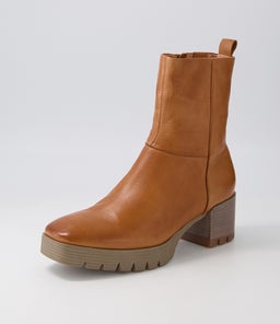 DIPPY DJ TAN LEATHER