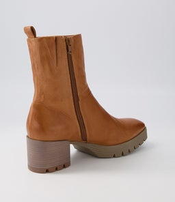 DIPPY DJ TAN LEATHER