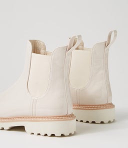 GUMMIE DJ IVORY GUMBOOT
