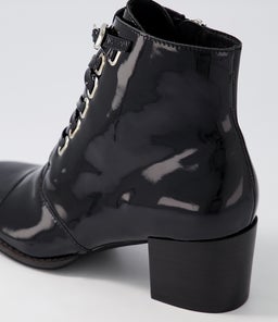 MCLAIN DJ BLACK BLACK HEEL PATENT LEATHER