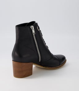 MCLAIN DJ BLACK NATURAL HEEL LEATHER
