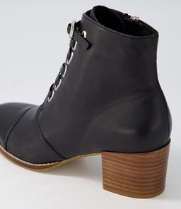 MCLAIN DJ BLACK NATURAL HEEL LEATHER