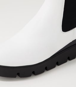 RINNIT DJ WHITE BLACK&BLACK LEATHER SOLE