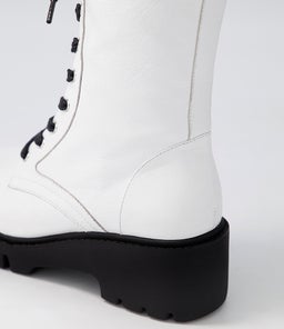 USTERN DJ WHITE BLACK SOLE LEATHER