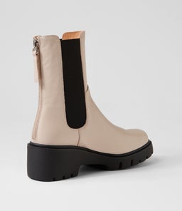 UNITA DJ NOUGAT BLACK SOLE LEATHER