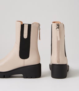 UNITA DJ NOUGAT BLACK SOLE LEATHER