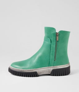 YELIZA DJ EMERALD WHITE&BLACK LEATHER SOLE