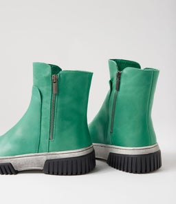YELIZA DJ EMERALD WHITE&BLACK LEATHER SOLE
