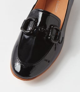 UTA DJ BLACK PATENT LEATHER