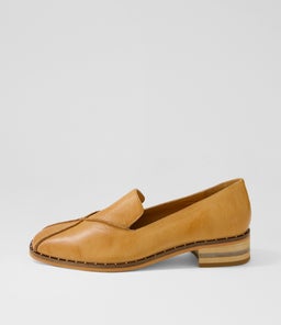 FLEETA DJ DK TAN LEATHER