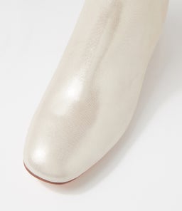 GARYIE DJ NUDE SHIMMER NUDE LEATHER PATENT