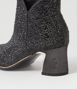 JELANIE DJ BLACK SHIMMER LEATHER JEWELS
