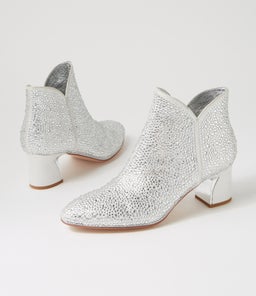 JELANIE DJ SILVER SHIMMER LEATHER JEWELS
