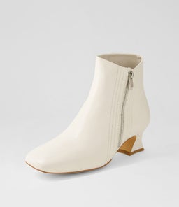 QEXLA DJ IVORY LEATHER