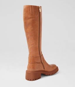 QUELSE DJ BRANDY LEATHER