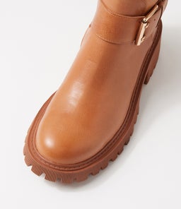 QUELSE DJ BRANDY LEATHER