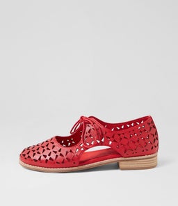 AMRITA DJ RED LEATHER
