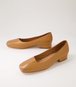 BELEK DJ DK TAN LEATHER